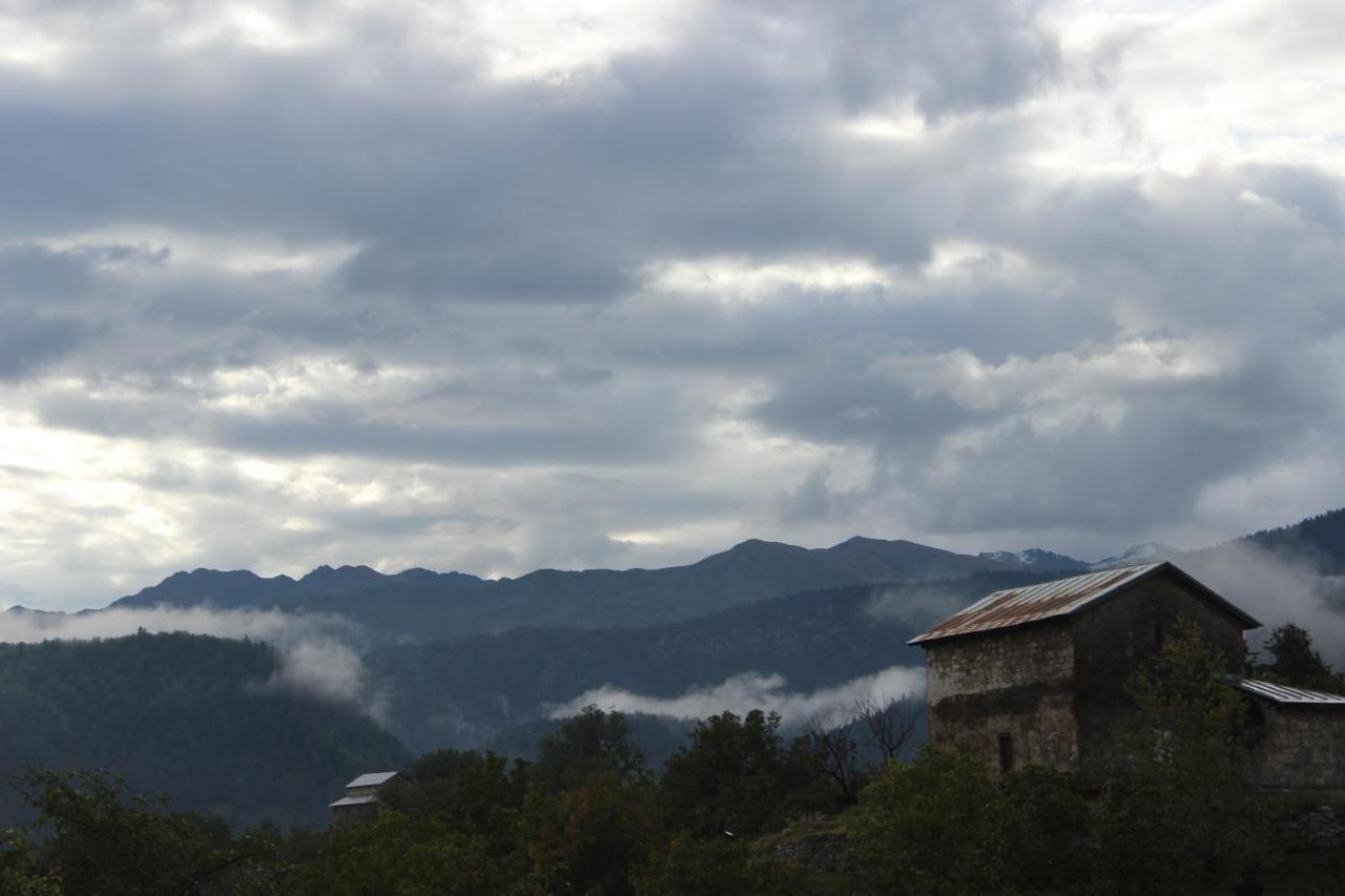 Village House Mestia Dış mekan fotoğraf