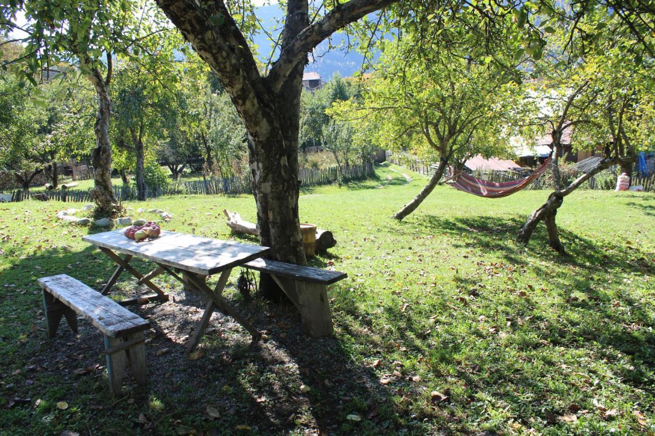 Village House Mestia Dış mekan fotoğraf